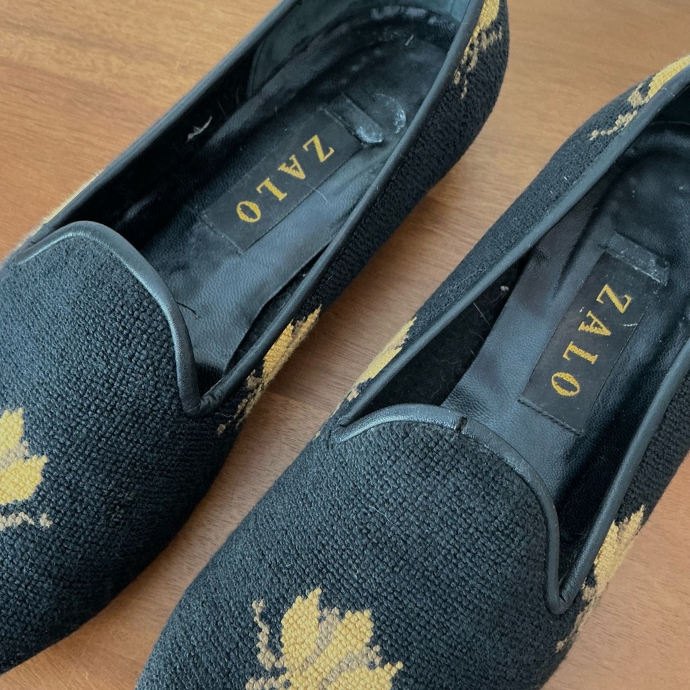Zalo Gold Bee Embroidery Loafers - Picture 2 of 5